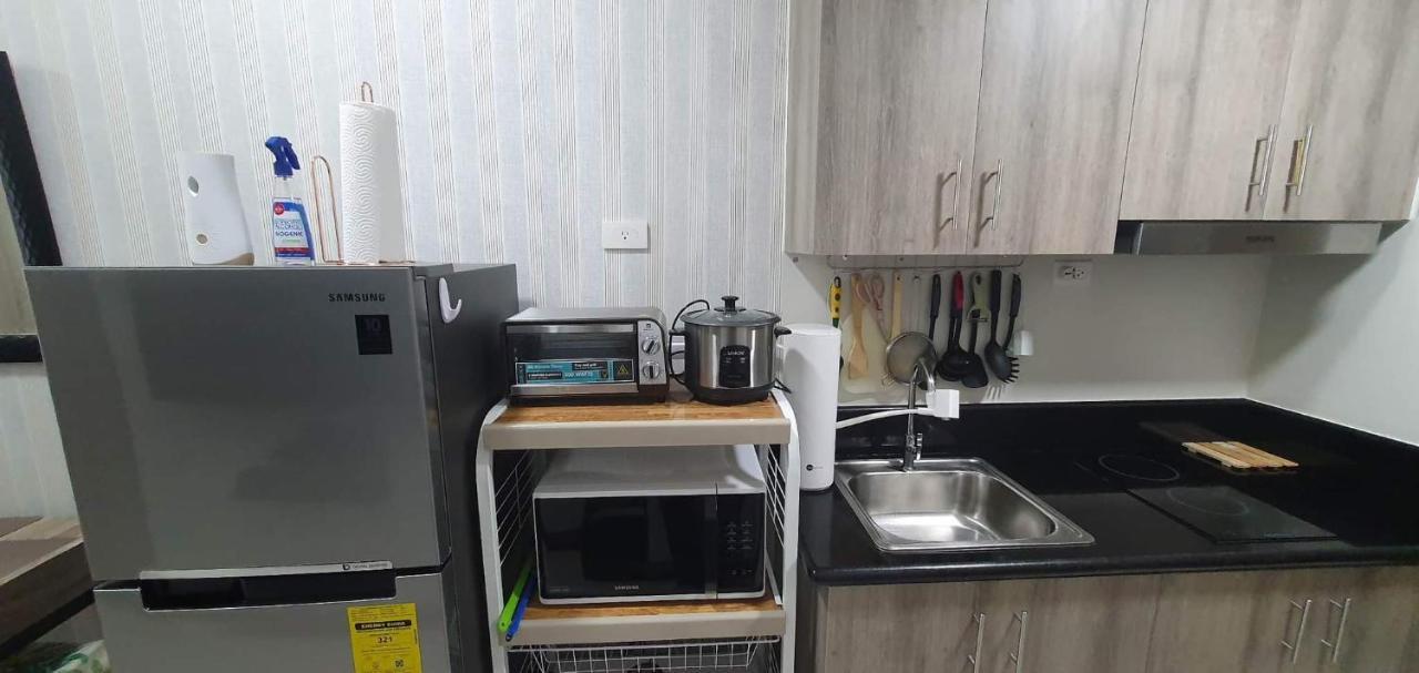 Schoenes Apartment Mit Pool-Nutzung مانيلا المظهر الخارجي الصورة