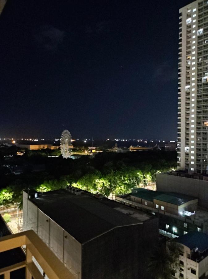 Schoenes Apartment Mit Pool-Nutzung مانيلا المظهر الخارجي الصورة