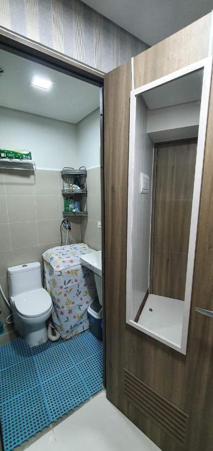 Schoenes Apartment Mit Pool-Nutzung مانيلا المظهر الخارجي الصورة