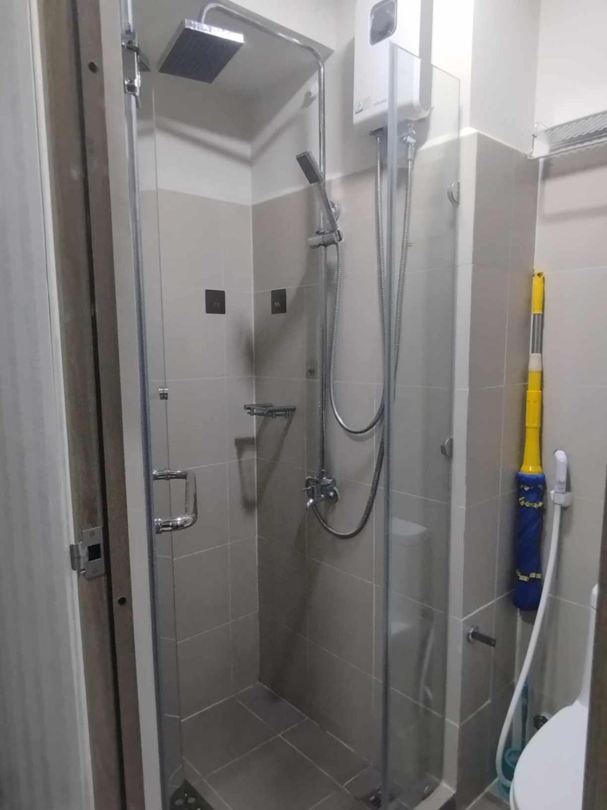 Schoenes Apartment Mit Pool-Nutzung مانيلا المظهر الخارجي الصورة